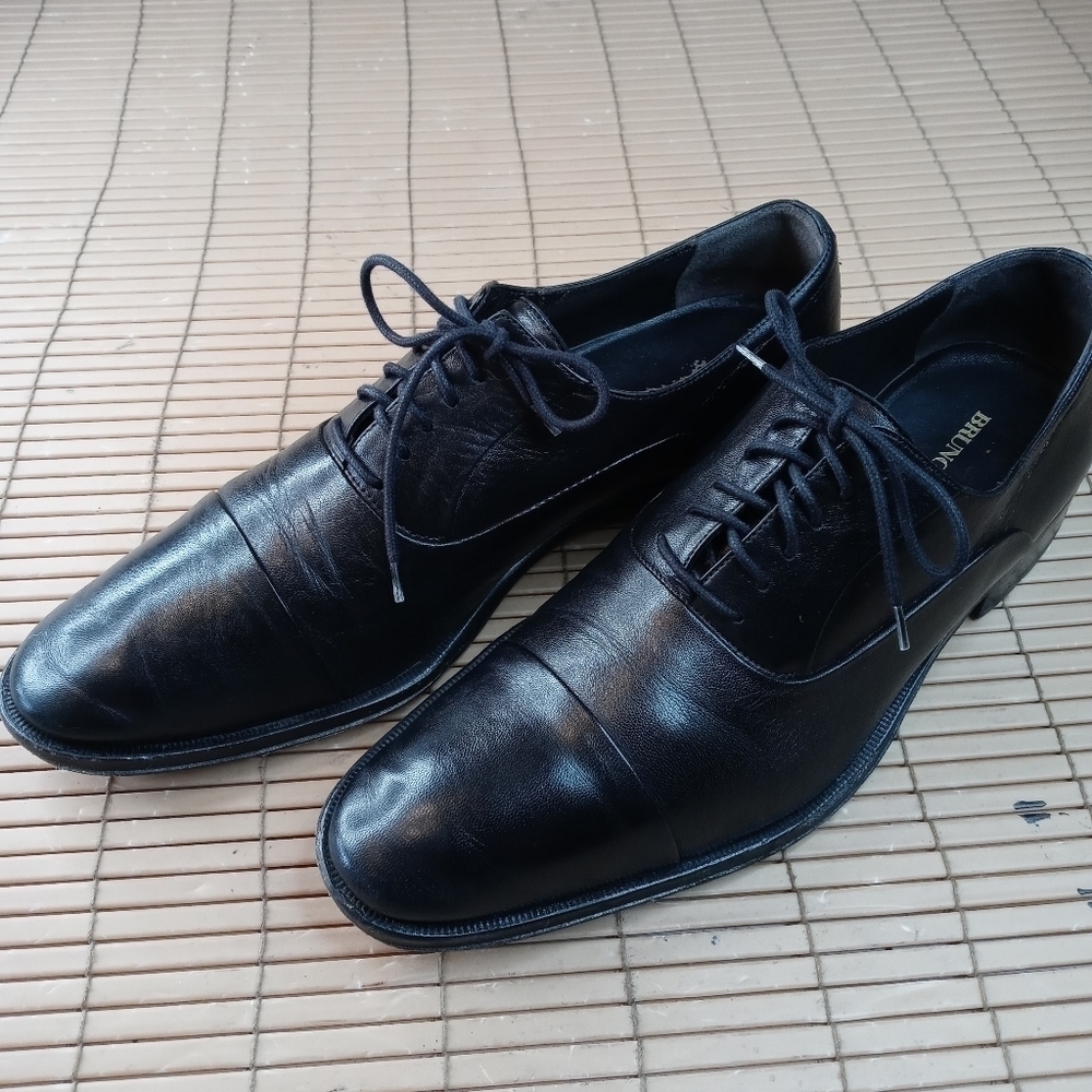 BRUNO MAGLI Mens Dress Shoes Soft Black Leather Italian Cap Toe Oxfords Sz 9.5M.